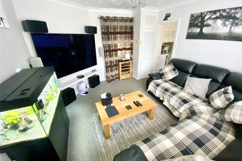 2 bedroom bungalow for sale - Alexander Close, Sidcup, Kent, DA15
