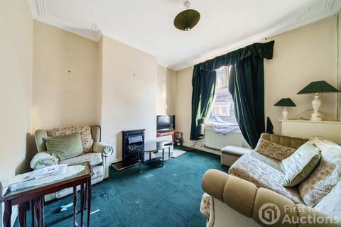2 bedroom terraced house for sale - Riseley Road, Stoke-on-Trent, Staffordshire
