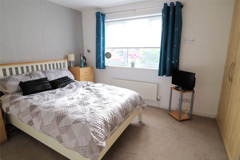 5 Steele Walk, Erith, DA8 1YH