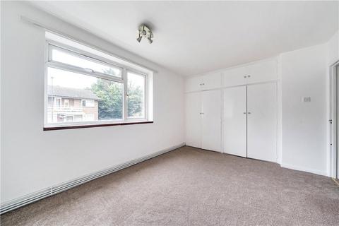 17 White House Drive, Stanmore, HA7 4NQ