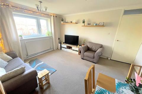8 James Close, Worcester, WR1 2BG