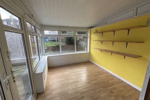 37 Houstead Road, Sheffield, S9 4BX