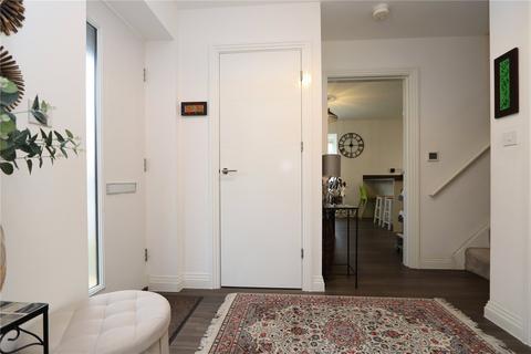 1 Buxton Close, Glebe Farm, Milton Keynes, MK17 8GX