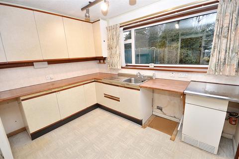19 Broomfield, Adel, Leeds, LS16 6AE