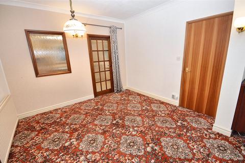 19 Broomfield, Adel, Leeds, LS16 6AE