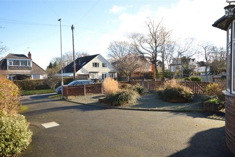 19 Broomfield, Adel, Leeds, LS16 6AE