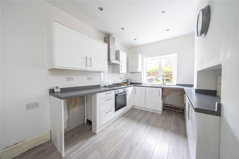 17 Moor Drive, Leeds, LS6 4BY