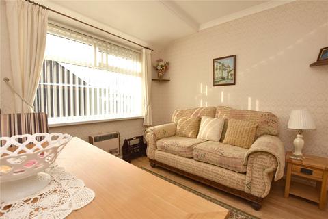 2 bedroom bungalow for sale, Owlcotes Road, Pudsey, West Yorkshire
