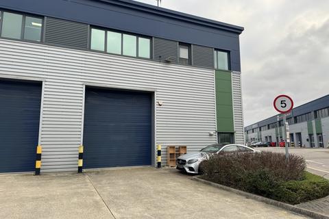 Warehouse to rent, 7 Goulds Close, Milton Keynes MK1