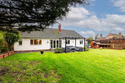 Meadside Buckley Green, Henley-in-arden, B95 5QE