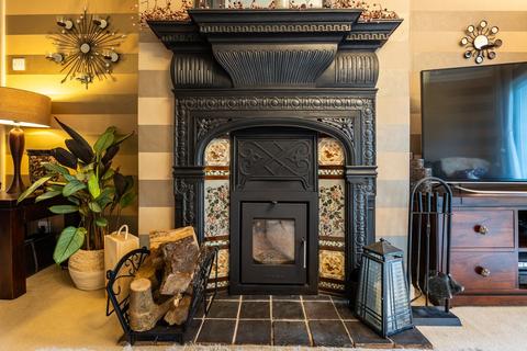 Meadside Buckley Green, Henley-in-arden, B95 5QE