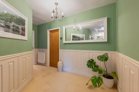 Meadside Buckley Green, Henley-in-arden, B95 5QE