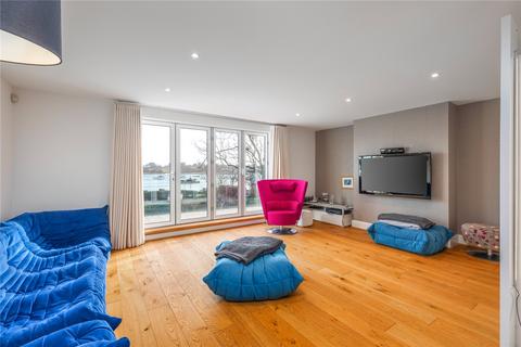 3 bedroom end of terrace house for sale, Oyster Quay, High Street, Hamble, Southampton, SO31