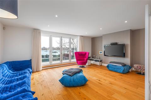 3 bedroom terraced house for sale, Oyster Quay, High Street, Hamble, Southampton, SO31