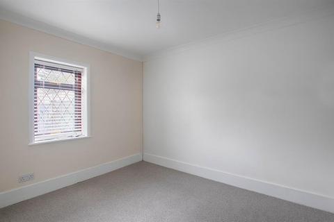 2 bedroom end of terrace house to rent, Dunmow Road, Bishops Stortford, Herts, CM23