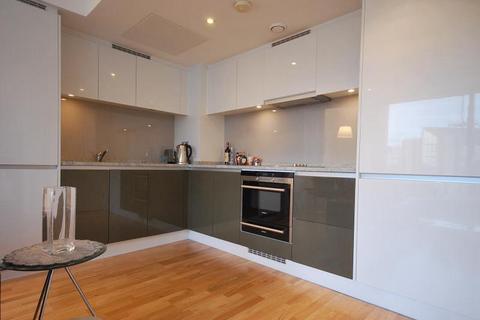 1 bedroom apartment to rent, Marsh Wall, London E14