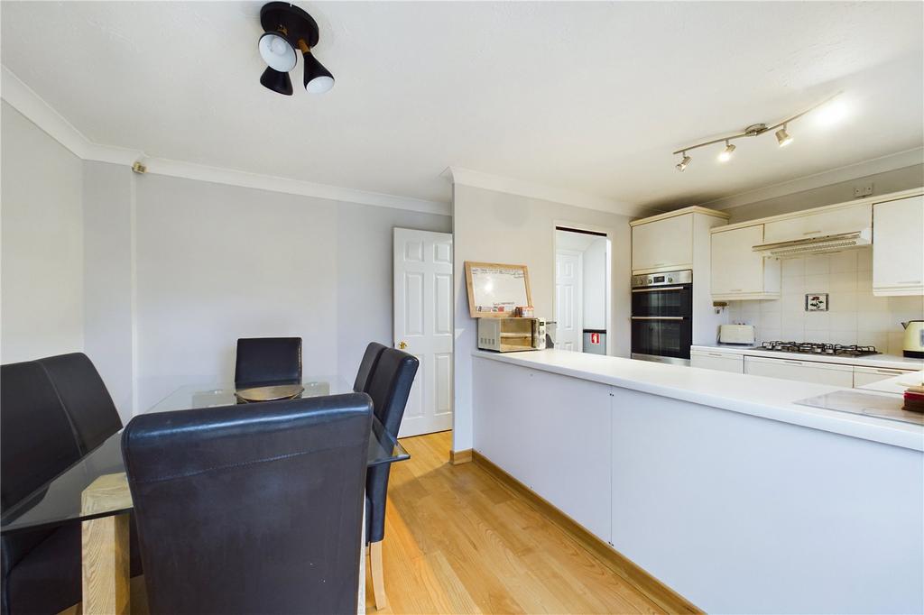 Dining/Kitchen