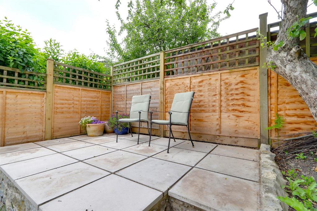 Garden seating.jpg