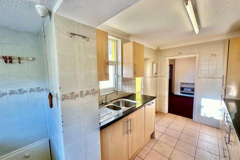 2 bedroom end of terrace house for sale - Freshwater