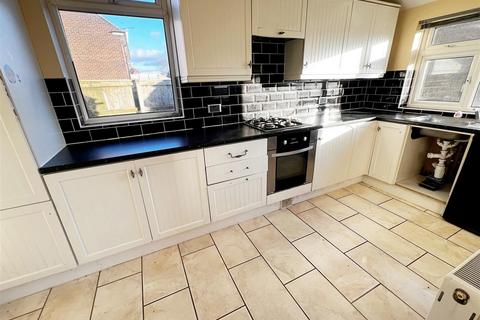 3 bedroom semi-detached house for sale, Laceby Road, Grimsby, N.E. Lincs, DN34 5DU