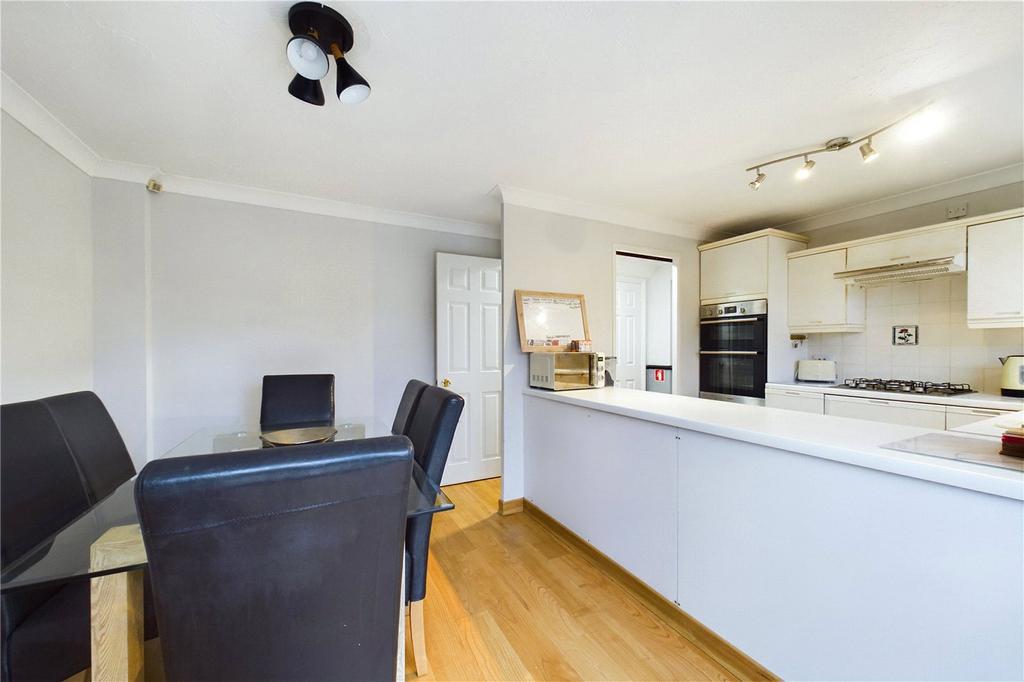Dining/Kitchen