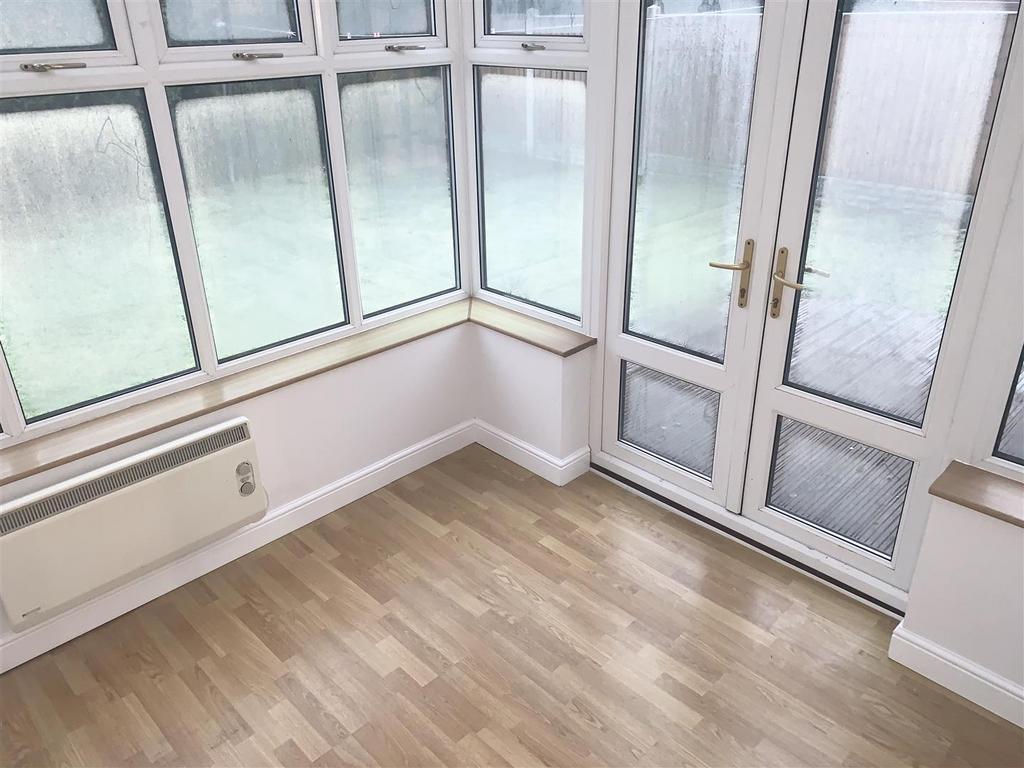Applewood Heights, West Felton, Oswestry 3 bed semidetached house for