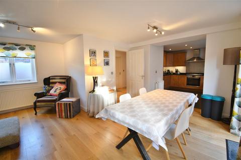 3 bedroom detached house for sale, Gulistan Road, Leamington Spa