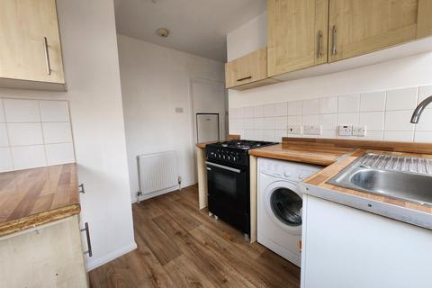 2 bedroom flat to rent, Brentfield Road, London, NW10 8HA