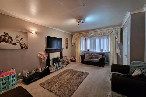 3 bedroom semi-detached house for sale, The Pastures, Crossens, Southport
