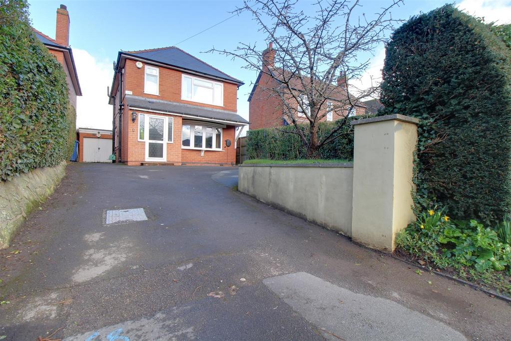 Longford Lane, Gloucester 3 bed detached house for sale £410,000