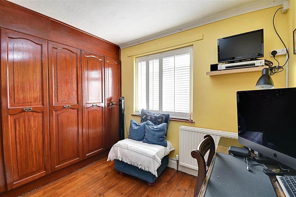 Bedroom 3 1.jpg