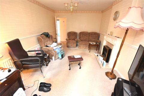 9 Chimes Close, Birmingham, B33 0HJ