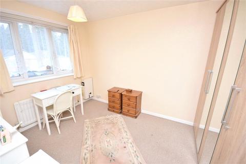 9 Chimes Close, Birmingham, B33 0HJ
