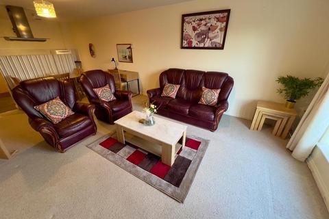 2 bedroom private hall to rent, 10 Roundhaven, Durham City