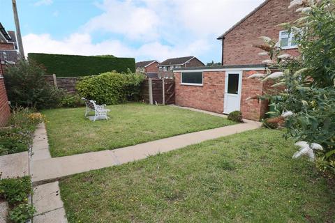 2 bedroom bungalow for sale, Blackberry Way, Oulton Broad