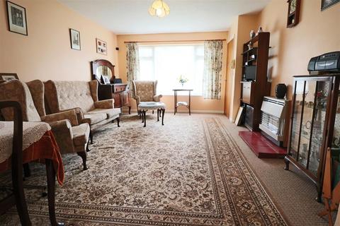 1 Blackberry Way, Lowestoft, NR32 3HF