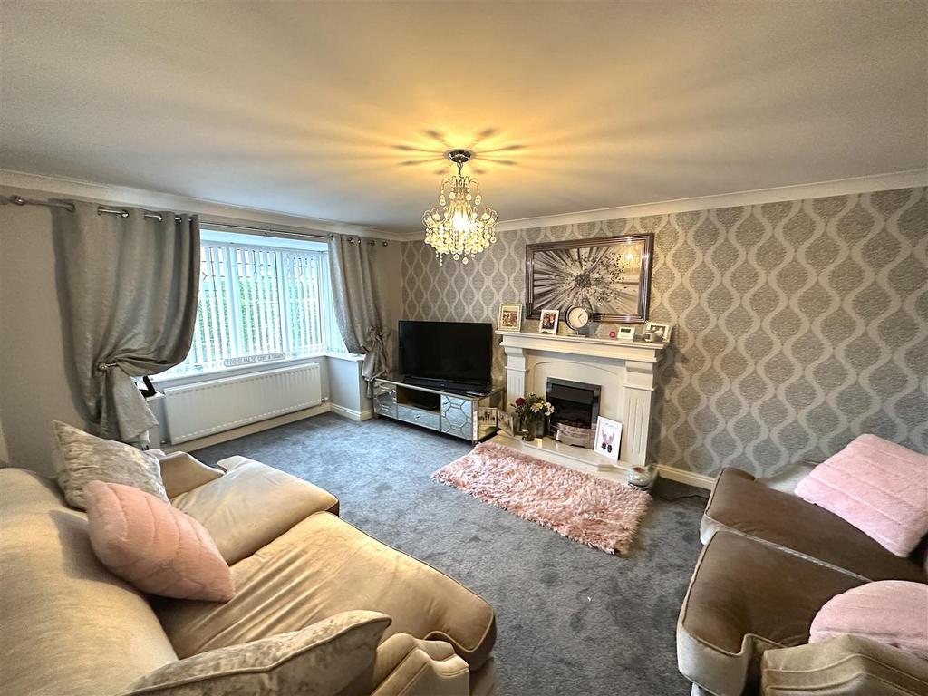 Maesbrook Close, Banks, Southport 4 bed detached house for sale £299,950