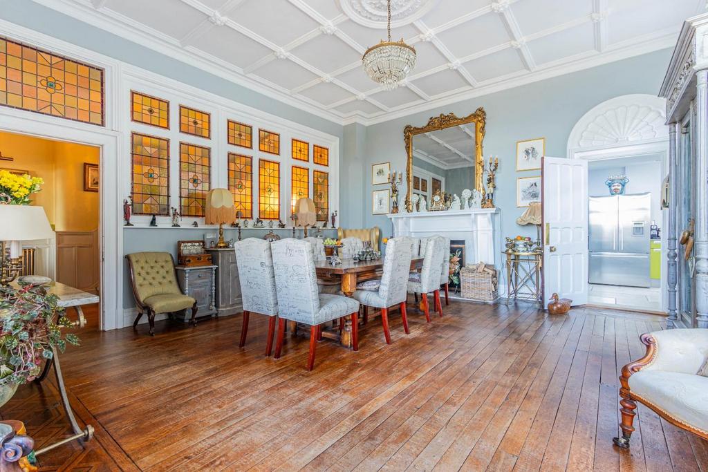 Bridgeman Road, Penarth CF64 4 bed semidetached house for sale £