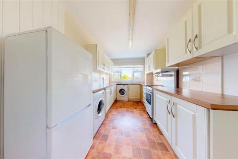 2 bedroom apartment for sale, Ditchling Court, Penarth CF64