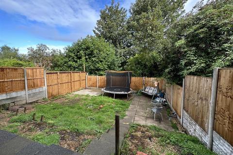 26 Leadale Green, Leyland, PR25 1GQ