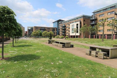 1 bedroom apartment for sale, Ferry Court, Cardiff CF11