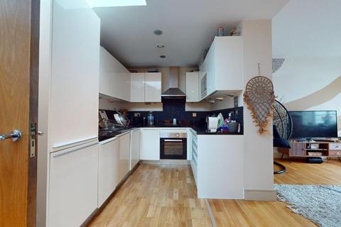 Apartment 18, Courtlands Hayes Road, Sully, Penarth, CF64 5QG