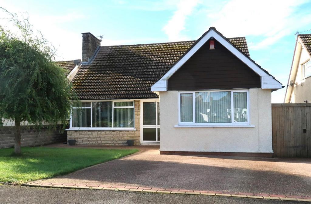 Dunster Drive, Sully Penarth CF64 4 bed detached bungalow for sale £