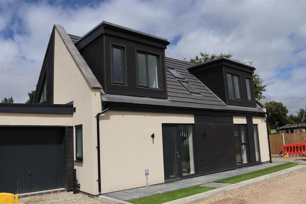 New Cut Lane, Southport 3 bed detached house £349,950