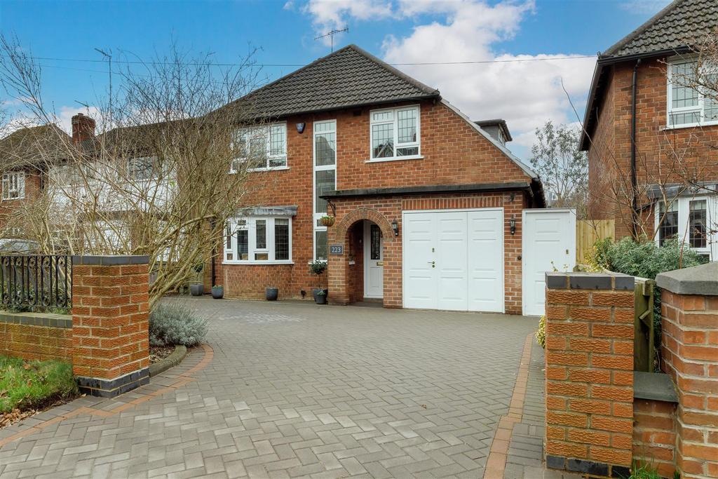 Rugby Road, Leamington Spa 3 bed detached house for sale £650,000
