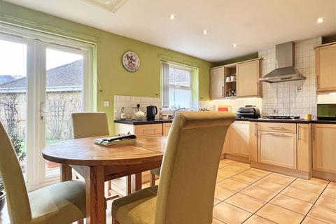 4 bedroom detached house for sale, Ashdown Close, Great Notley, Braintree