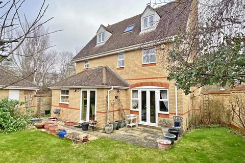 4 bedroom detached house for sale, Ashdown Close, Great Notley, Braintree