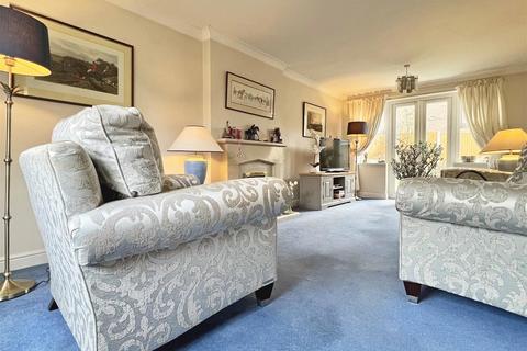 9 Ashdown Close, Great Notley, Braintree, CM77 7FR