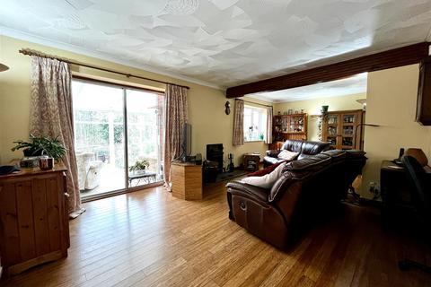 3 bedroom detached house for sale, Marians Walk, Coleford GL16