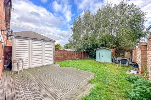 109 Barnwell Drive, Hockley, SS5 4UZ